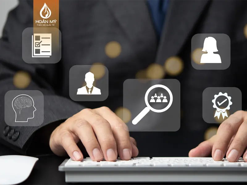 Tìm kiếm thông tin khóa học kỹ càng để đưa ra quyết định đúng đắn