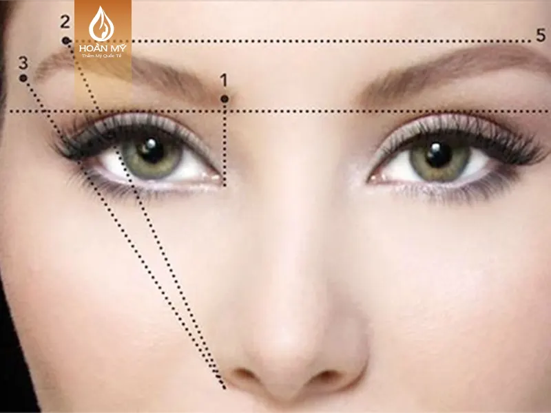 Hướng dẫn chi tiết các bước dạy vẽ lông mày phun xăm cho người mới bắt đầu