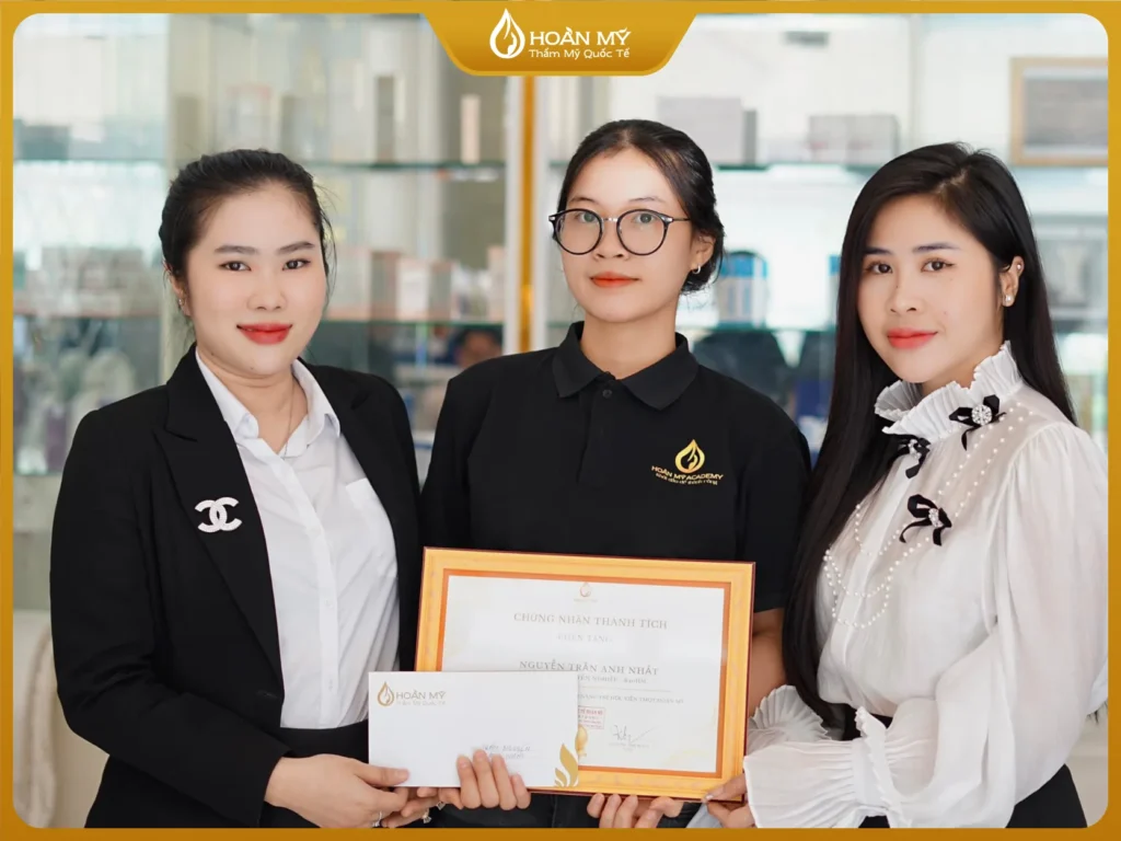 cac-huong-phat-trien-su-nghiep-sau-khi-tot-nghiep