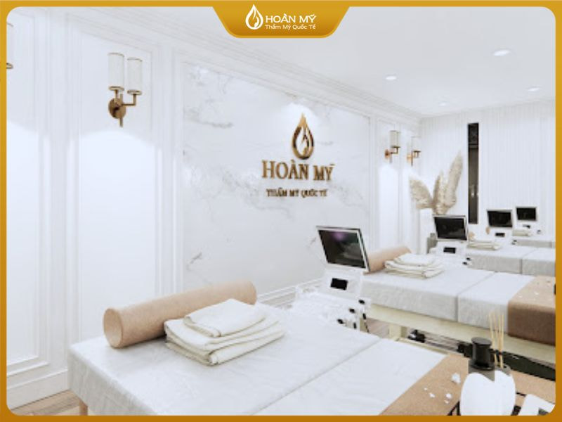 Học viện Thẩm mỹ Quốc tế Hoàn Mỹ