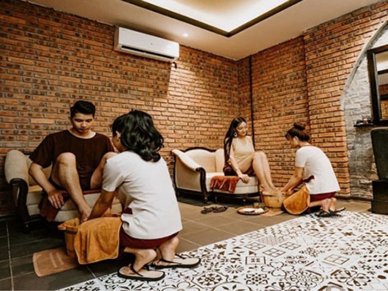 Mở spa nhỏ cần những gì?