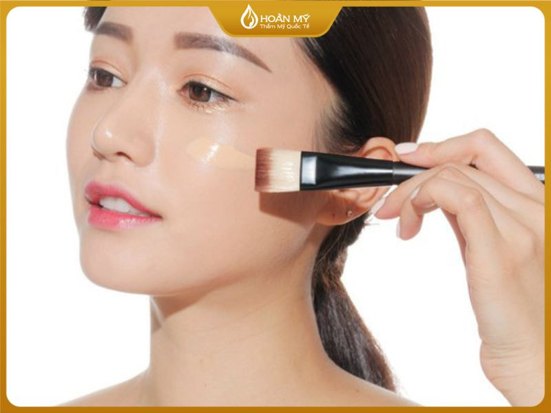 Make up cần những gì? Bộ ba quyền lực tạo nên lớp nền hoàn hảo: kem lót, kem nền và che khuyết điểm